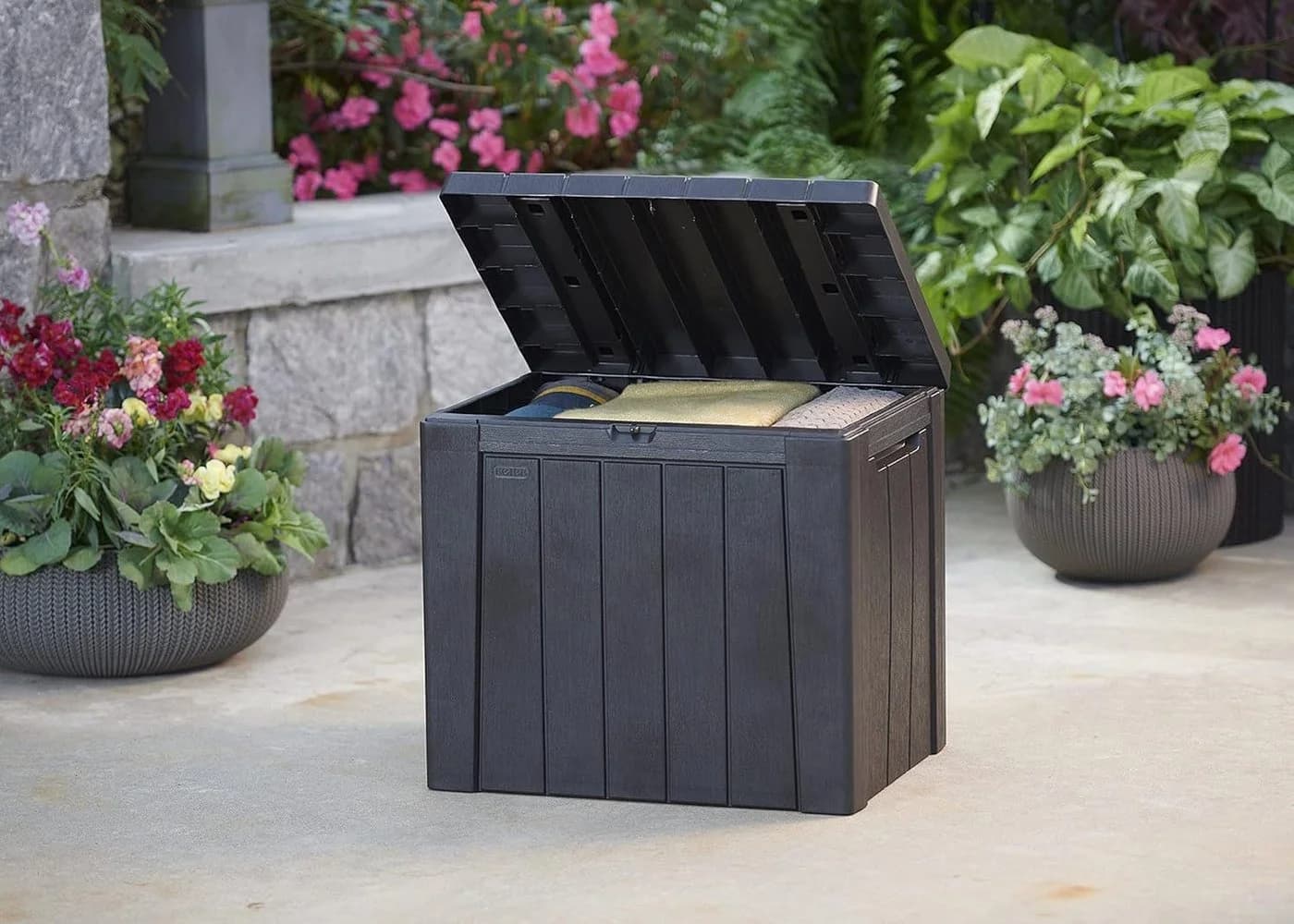 Keter Aufbewahrungsbox Urban 113L UV-beständig Holzoptik