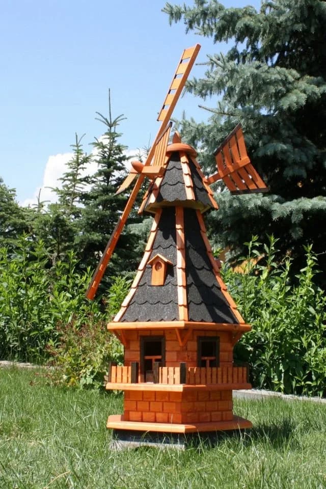 Holzdekoladen Deko-Windrad Gartenwindmühle aus Holz mit Solarbeleuchtung