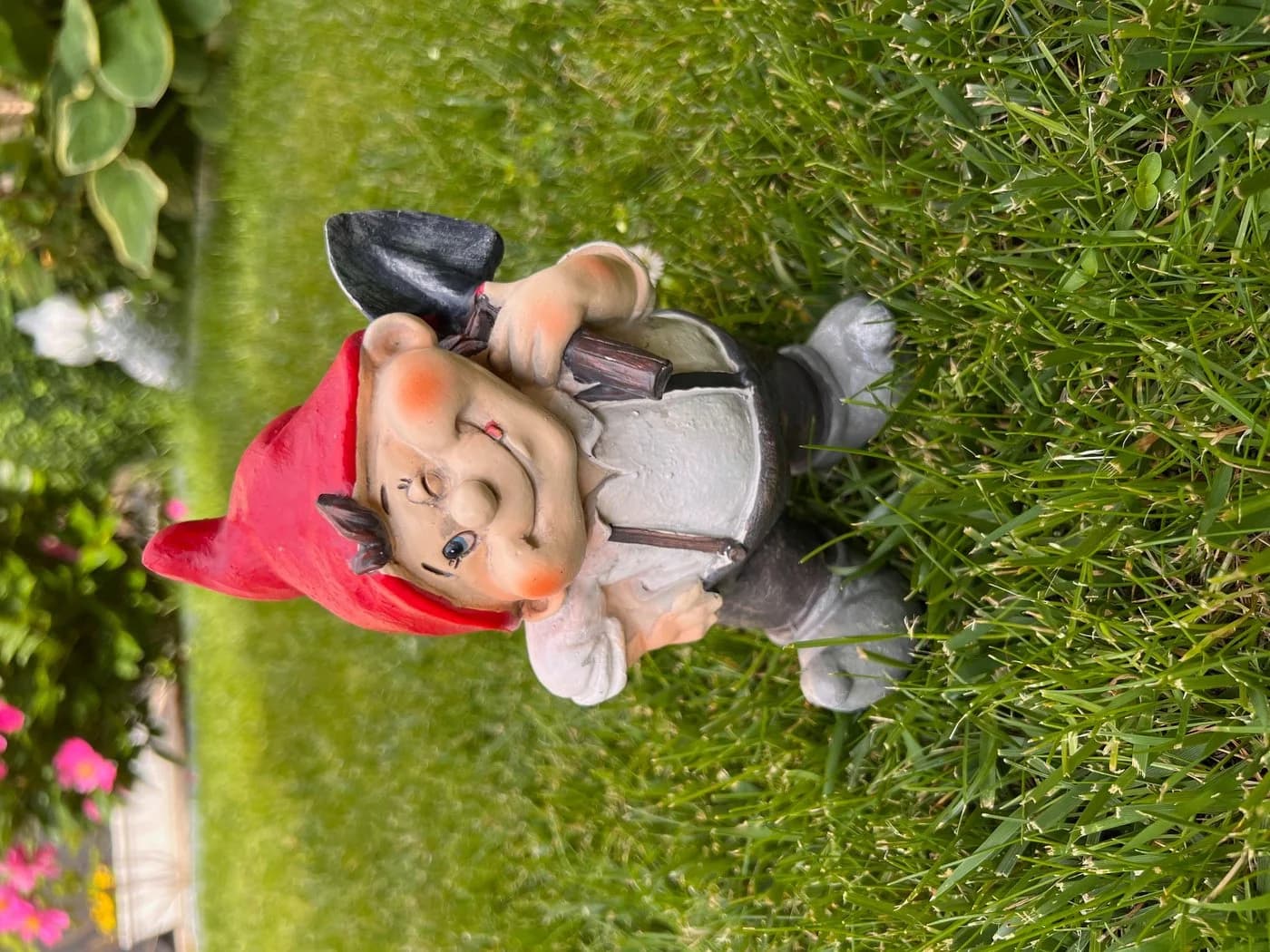 Geschenk-Himmel Gartenzwerg 4er Set Rote Mütze Polyresin