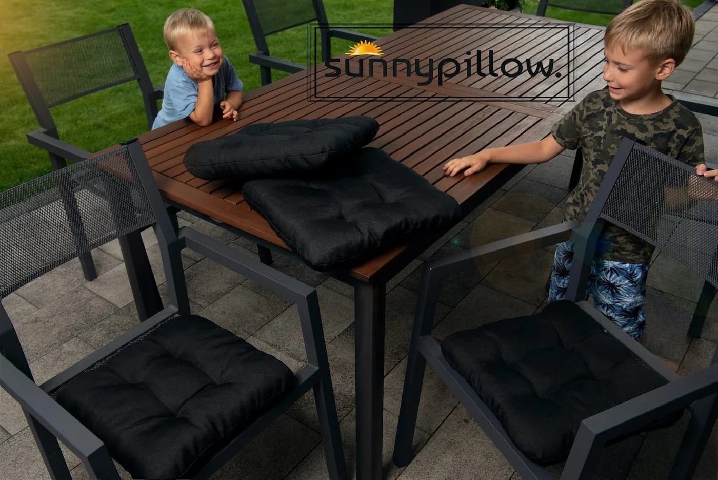 sunnypillow Stuhlkissen 4er Set 45x45 cm Bequeme 8cm, Polsterauflage Auflage für Stühle / Bänke