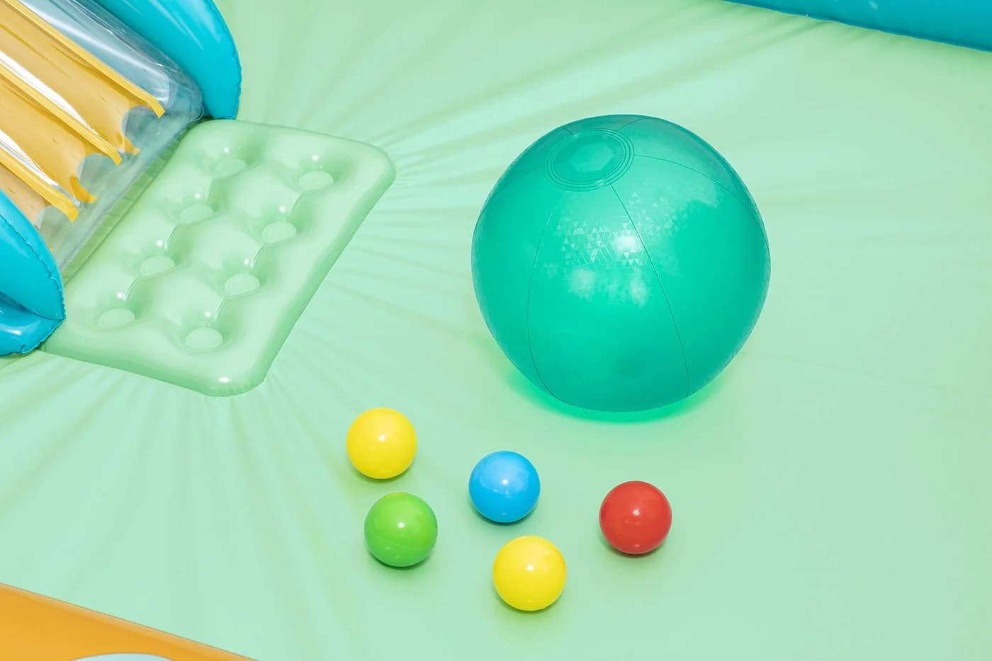 Bestway Planschbecken Retro-Welt mit Wassersprinkler und Rutsche