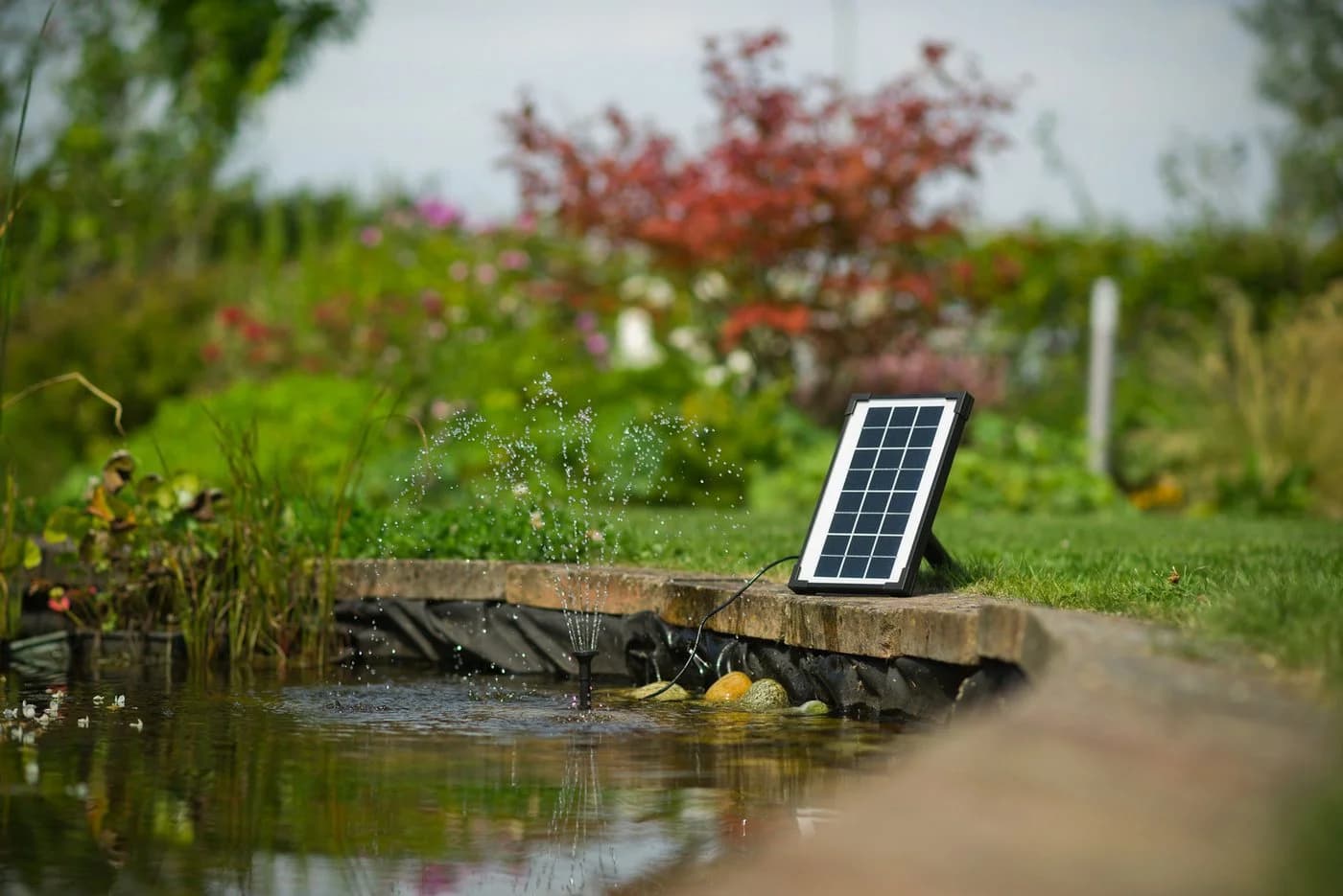 Ubbink Springbrunnenpumpe SolarMax 250 (13-tlg) Schwarz/Silber Solar